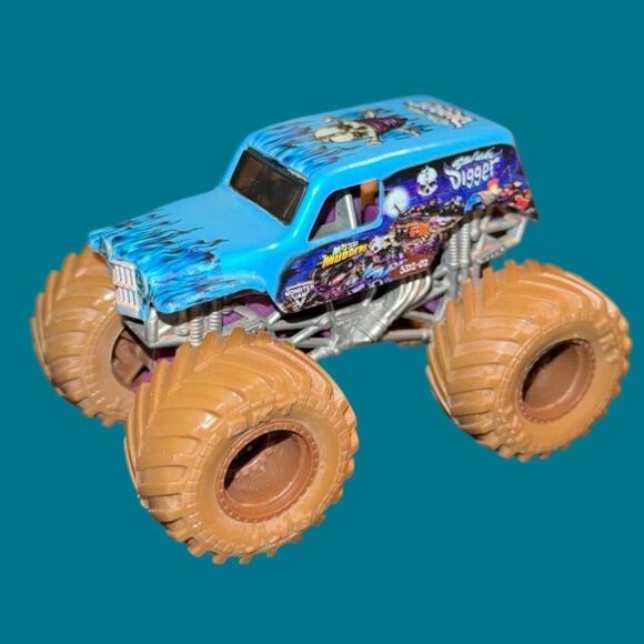 Monster Jam Grave Digger Night Shifter Lucas Stabilizer Die-Cast Vehicles 1:64 - Picture 2 of 7